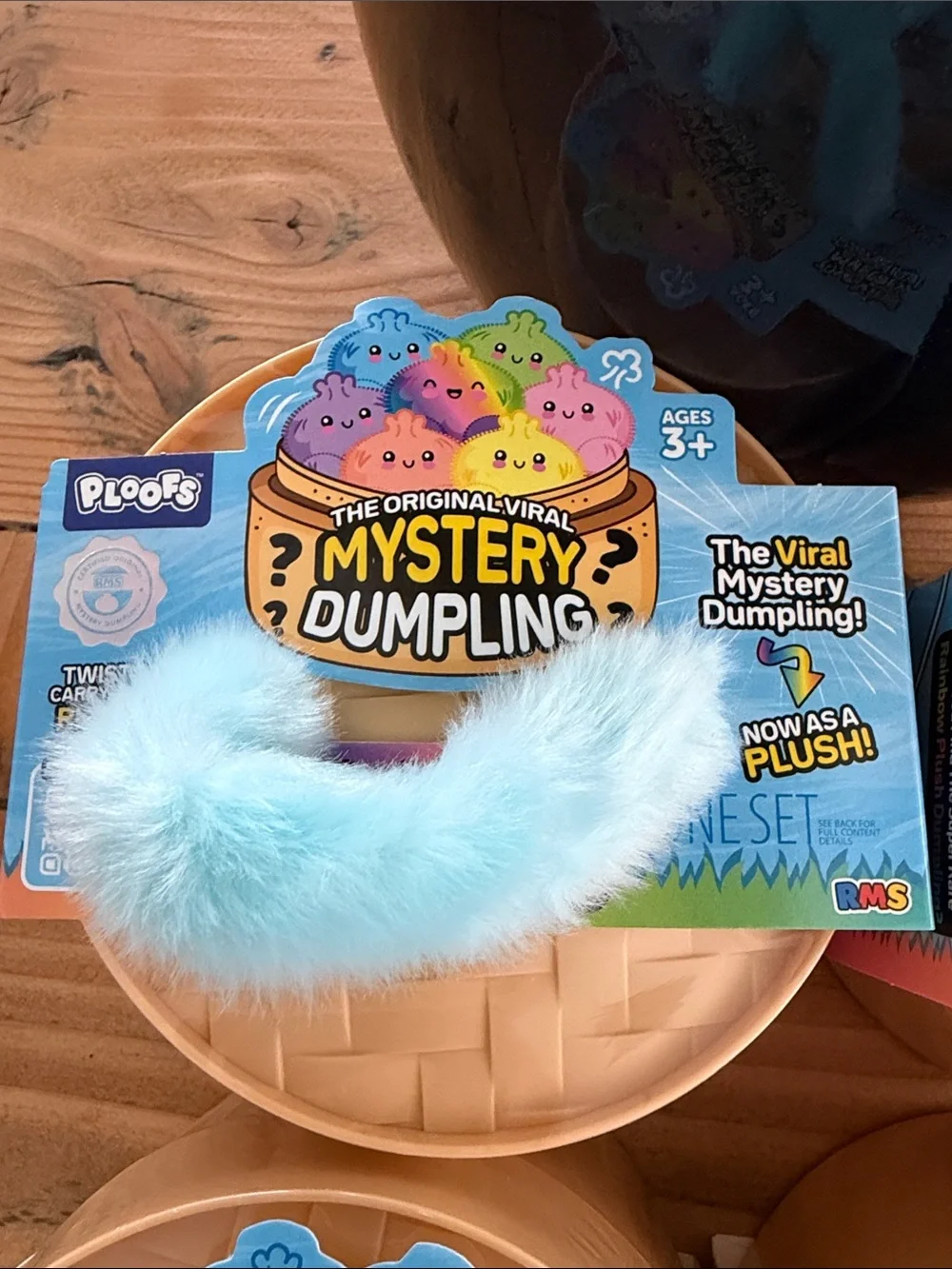 FOUR 4 RMS Rainbow PLUSH Edition Surprise Dumplings..Twist and Carry All Sealed